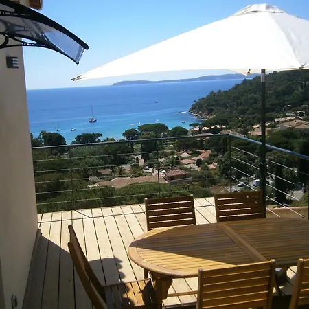 Villa Azur Le Lavandou Exterior photo